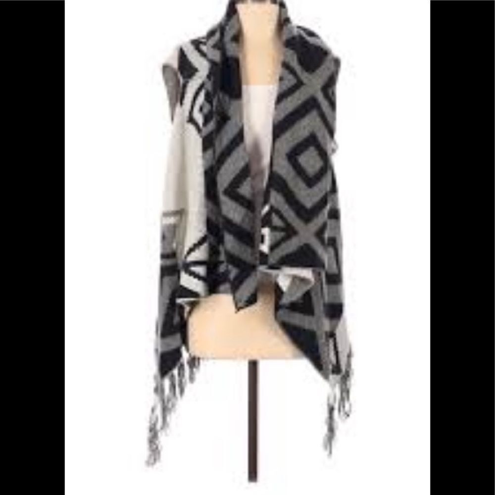 I❤️H81 Aztec print fringe sweater boho vest S